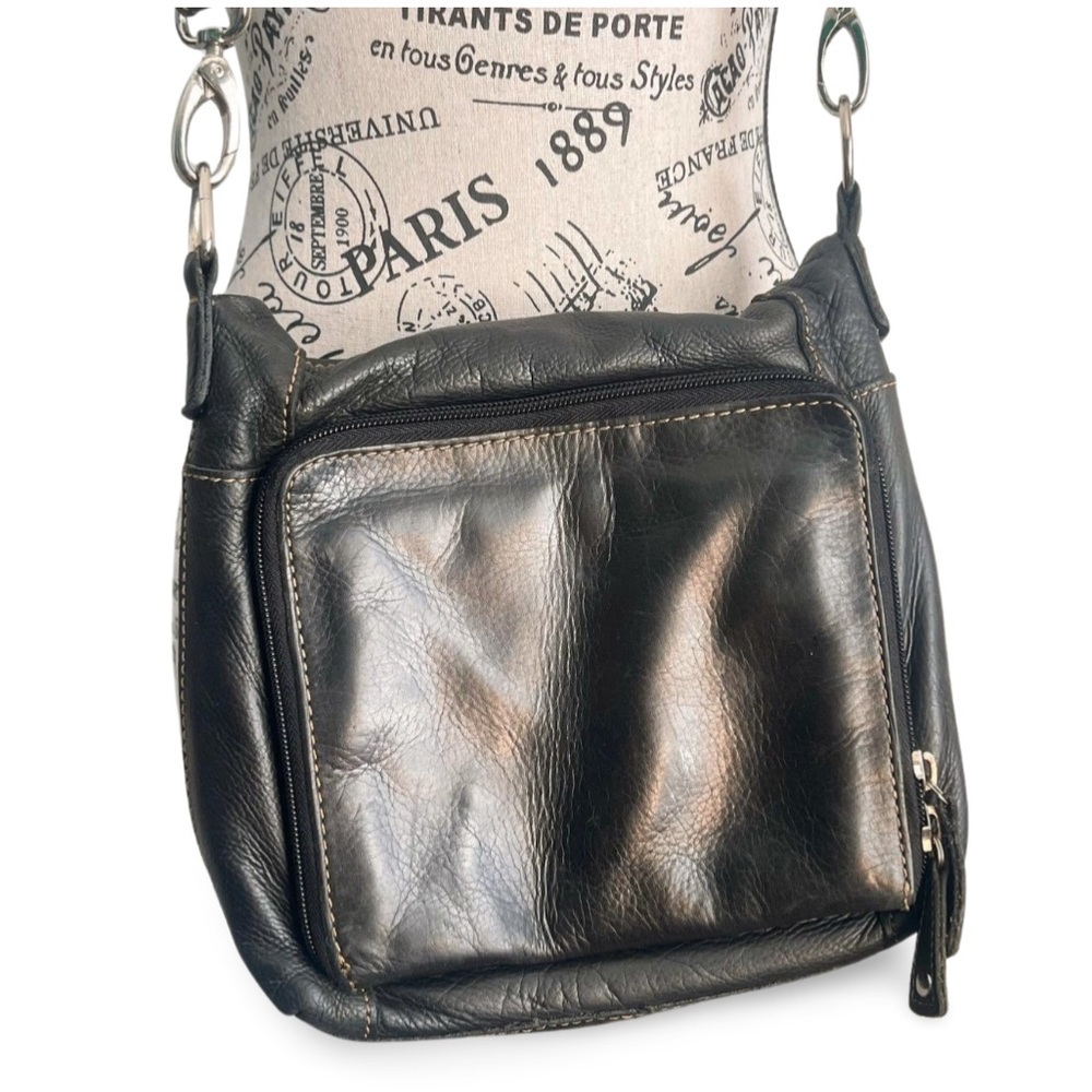 Fossil Black Leather Crossbody Bag Front Zip Pocket Unisex Y2K Messenger - Picture 5 of 5